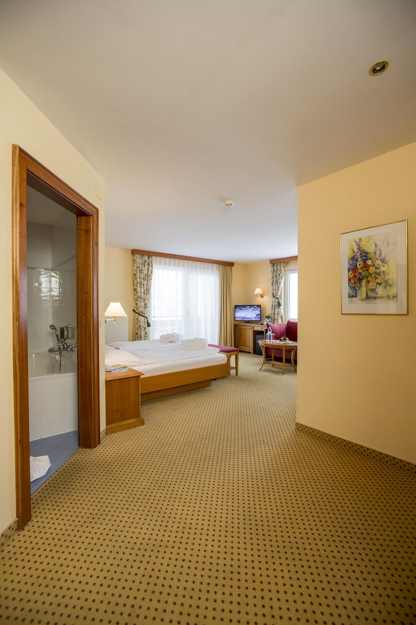 Falkensteiner Aktiv & Familienhotel Cristallo Superior Katschberghöhe Εξωτερικό φωτογραφία